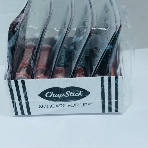 NEW ChapStick CRISP APPLE Lot of 12 SEALED .15 oz Lip Gloss Balm Chap Stick - Picture 4 of 7